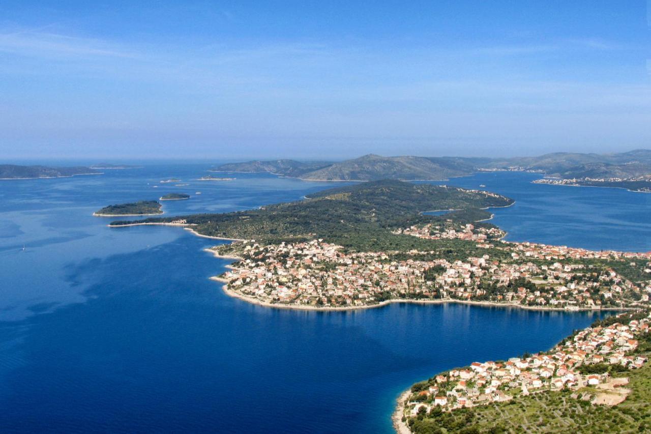 Apartments By The Sea Businci, Ciovo - 9450 Trogir Zewnętrze zdjęcie