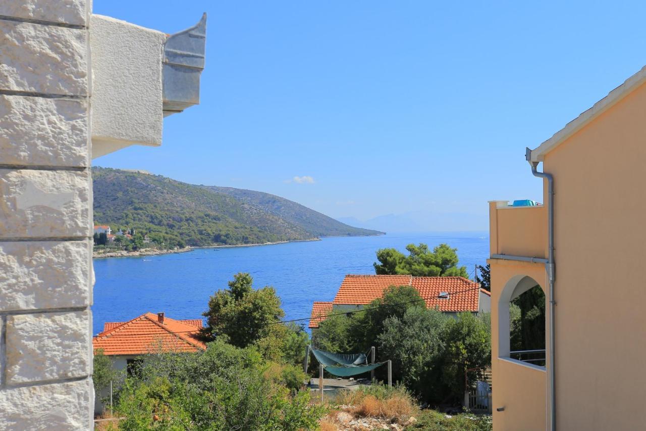 Apartments By The Sea Businci, Ciovo - 9450 Trogir Zewnętrze zdjęcie
