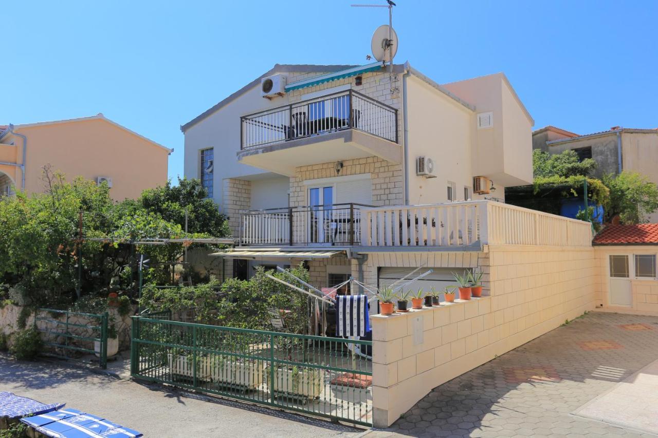 Apartments By The Sea Businci, Ciovo - 9450 Trogir Zewnętrze zdjęcie