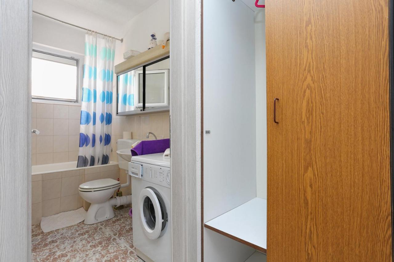 Apartments By The Sea Businci, Ciovo - 9450 Trogir Zewnętrze zdjęcie