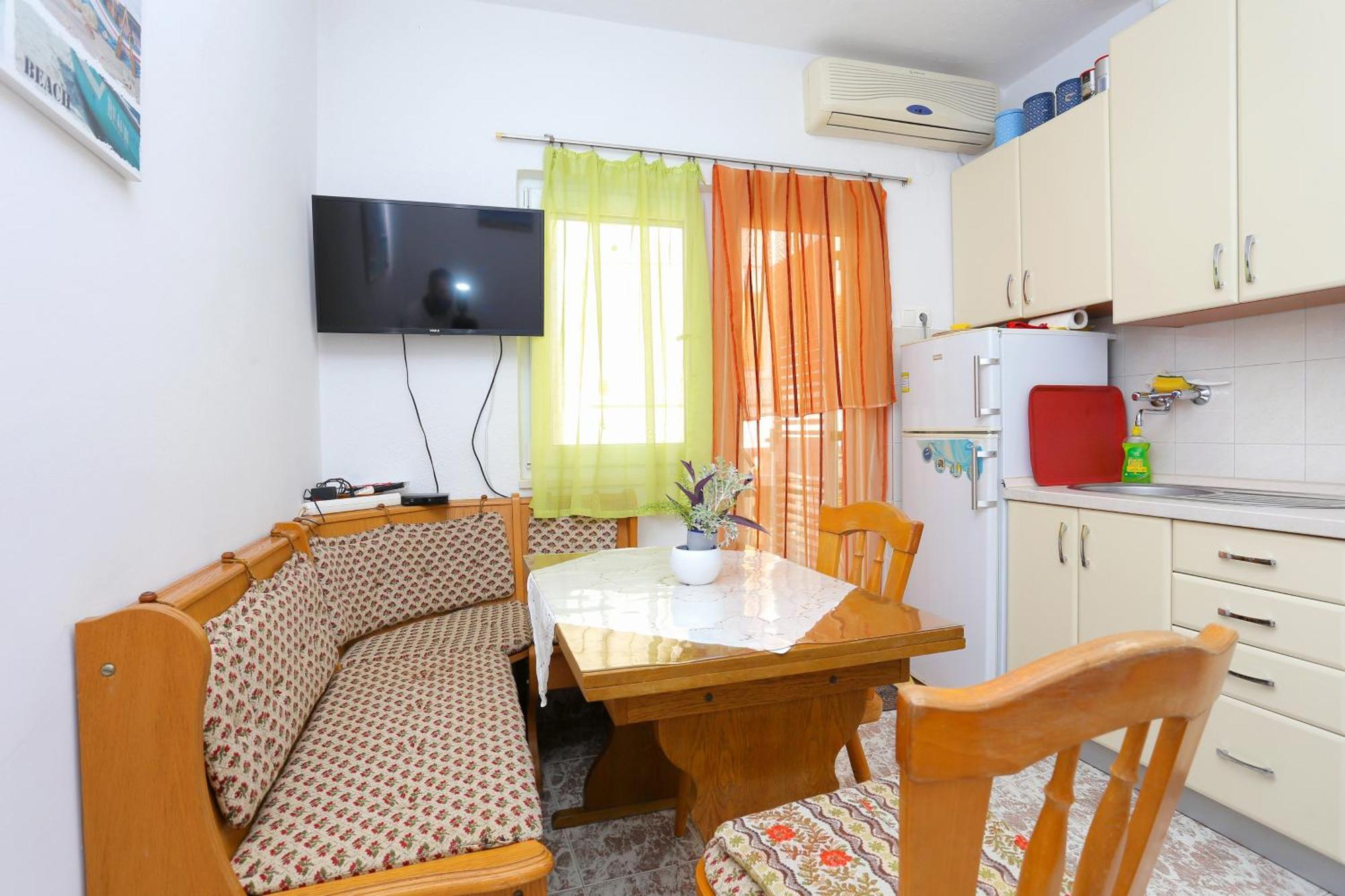 Apartments By The Sea Businci, Ciovo - 9450 Trogir Pokój zdjęcie